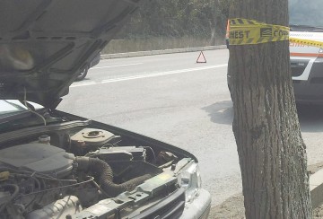 O şoferiţă din Constanţa a lovit frontal un copac