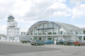 Blue Air va opera zbor direct Constanţa - Atena - Larnaca
