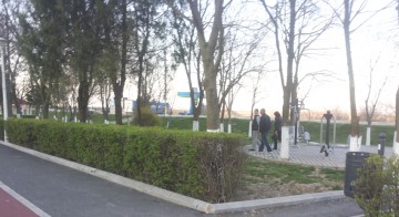 ANM: Vremea se menţine caldă