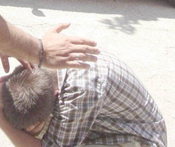Infractorul care s-a luat la bătaie cu lumea din Mangalia, trimis în judecată
