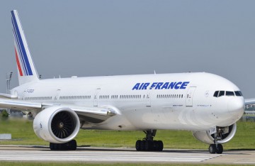 Air France va desfiinţa 2.900 de locuri de muncă