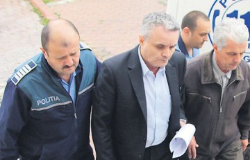 Românul asociat cu mafioţii bulgari care au furat 27 de milioane de euro de la APIA este fiul unui ofiţer de Securitate