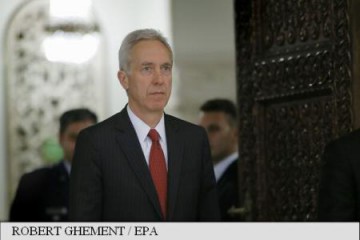 Ambasadorul SUA la Bucureşti: Dacă nu ar fi fost corupția, resursele publice din România ar fi putut fi folosite pentru construirea de autostrăzi