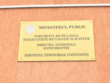 Indivizii din dosarul APIA, instrumentat de DNA, menţinuţi sub control judiciar