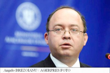 Ce spune ministrul Aurescu despre reţinerea fostului premier Filat