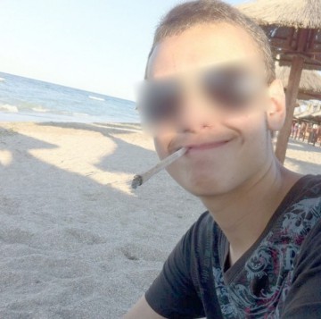 Minorul care şi-a înjunghiat prietenii la o petrecere, trimis în judecată!