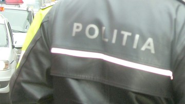 Poliţiştii din Port, acuzaţi că erau mână în mână cu hoţii, nu mai dau cu subsemnatul la IPJ