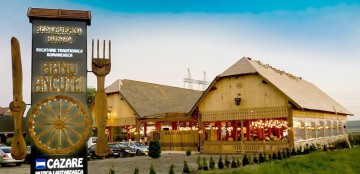 Hanu Ancuţei, premiat pentru cea mai bună gastronomie tradiţională