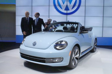 Scandalul Volkswagen se extinde şi la motoarele pe benzină