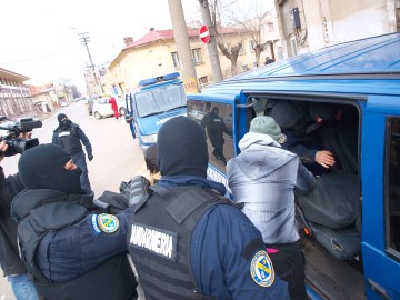 Urmărit naţional, depistat de către jandarmi la Medgidia