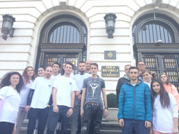Studenţii şagunişti, vizită de documentare la BNR
