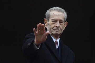 Regele Mihai I, către tinerii protestatari: Timpul României voastre a început!
