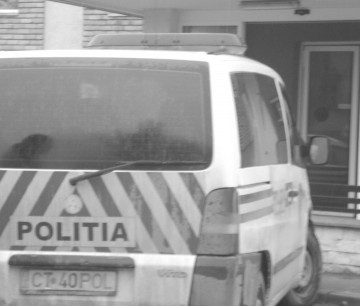 Indivizii care au tâlhărit o persoană în Năvodari, arestaţi!