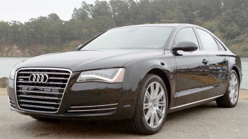 Audi A8 furat din Germania, descoperit la Negru Vodă