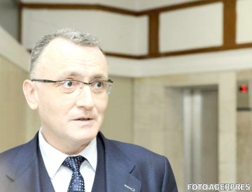 Câmpeanu: Încă 4.000 de şcoli şi-au adus aminte că au avize PSI