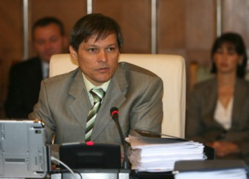 SURSE: Dacian Cioloş a primit GARANŢII că îşi va alege singur miniştrii