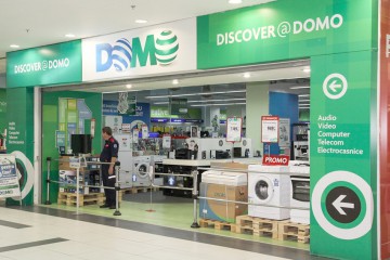 Domo închide toate cele 75 de magazine