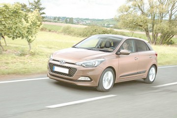 Noul Hyundai i20 a câştigat „Volanul de Aur 2015”