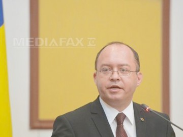 UDMR îl acceptă în noul cabinet pe Cîmpeanu, însă nu şi pe Aurescu