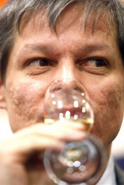 Cioloş s-a întâlnit cu partidele