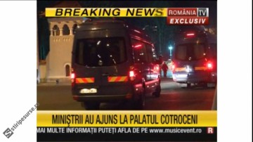 Miniștrii Guvernului Dacian Cioloș au depus jurământul. Au fost duși cu microbuzul la Palatul Cotroceni
