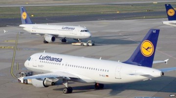 Personalul navigant de la Lufthansa renunță la grevă