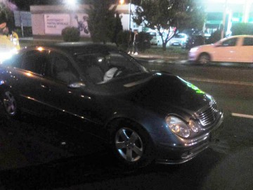 ACCIDENT RUTIER GRAV. Un Renault a intrat pe contrasens şi s-a izbit de un Mercedes