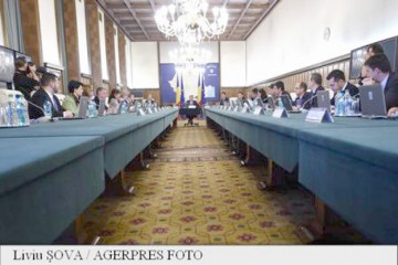 Guvernul a adoptat o ordonanţă care include măsuri de reorganizare la nivelul administraţiei publice centrale