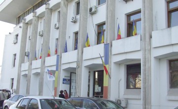 Cauți un loc de muncă? Vești bune! Mai multe instituții din Constanţa scot la concurs posturile vacante