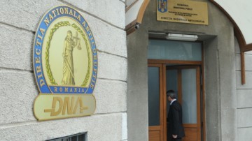 Tăriceanu: Nu mă afectează acuzaţiile DNA, Marcovici nu mi-a cerut nici un favor