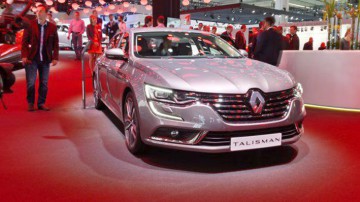 Renault va numi un nou director comercial pentru a creşte rentabilitatea