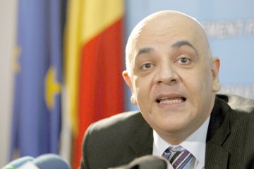 Arafat: O firmă dintr-o țară nordică încearcă preluarea serviciilor de urgență din România