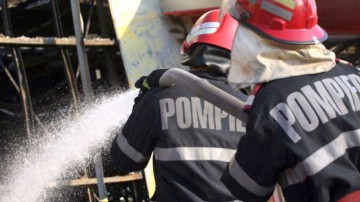 Casă distrusă de un incendiu, la Saligny