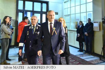 Dragnea: Bugetarii au nevoie de salarii decente