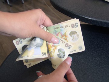 Pedeapsă cu închisoarea pentru cei care colectează fondul şcolii