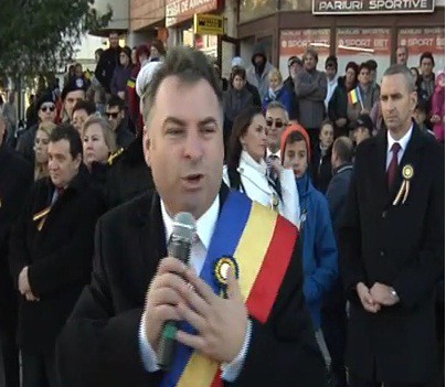 Matei le transmite năvodărenilor că va continua să atragă proiecte europene pentru a dezvolta oraşul Matei le transmite năvodărenilor că va continua să atragă proiecte europene pentru a dezvolta oraşul