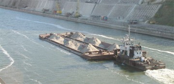 Trafic de mărfuri în creştere pe canalele navigabile