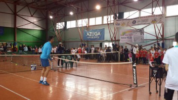 Tecău a jucat tenis cu micii sportivi ai Liceului Nicolae Rotaru din Constanţa