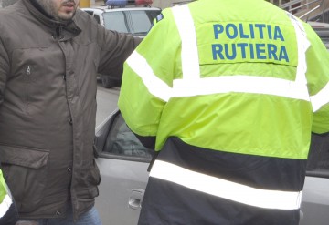 Tânăr din Constanţa, prins la volanul unei maşini neînmatriculate