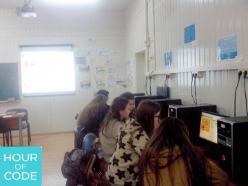 „Hour of Code” la Mangalia: Colegiul Economic se implică în formarea elevilor
