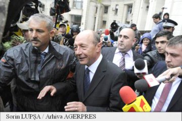 Instanţa confirmă urmărirea penală pe numele lui Băsescu în dosarul “Demisia în cinci minute”