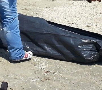 Cadavrul unui pescar, scos din mare la Năvodari