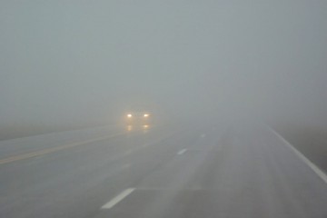 Atenţie, şoferi: pe timp de ceaţă, creşte numărul accidentelor rutiere