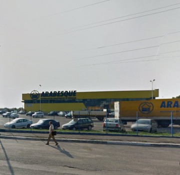 Magazinul Arabesque din Constanţa se extinde...cu un fast food!
