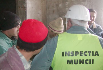 Amenzi de aproape 2 milioane de lei pentru munca la negru