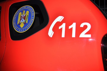 Pompierii, solicitaţi pe strada Ştefan cel Mare: o fetiţă de 8 ani striga după ajutor