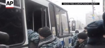 O nouă demonstrație înăbușită în cătușe la Moscova