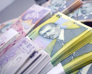 Leul s-a apreciat în raport cu principalele valute