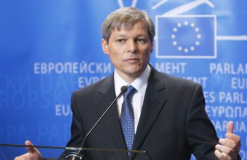 Dacian Cioloş, la Ministerul Muncii: Trebuie să creştem eficienţa utilizării instrumentelor de asistenţă social