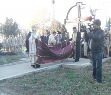 ÎPS Teodosie vrea construirea unui monument în cinstea eroilor căzuţi la ’89